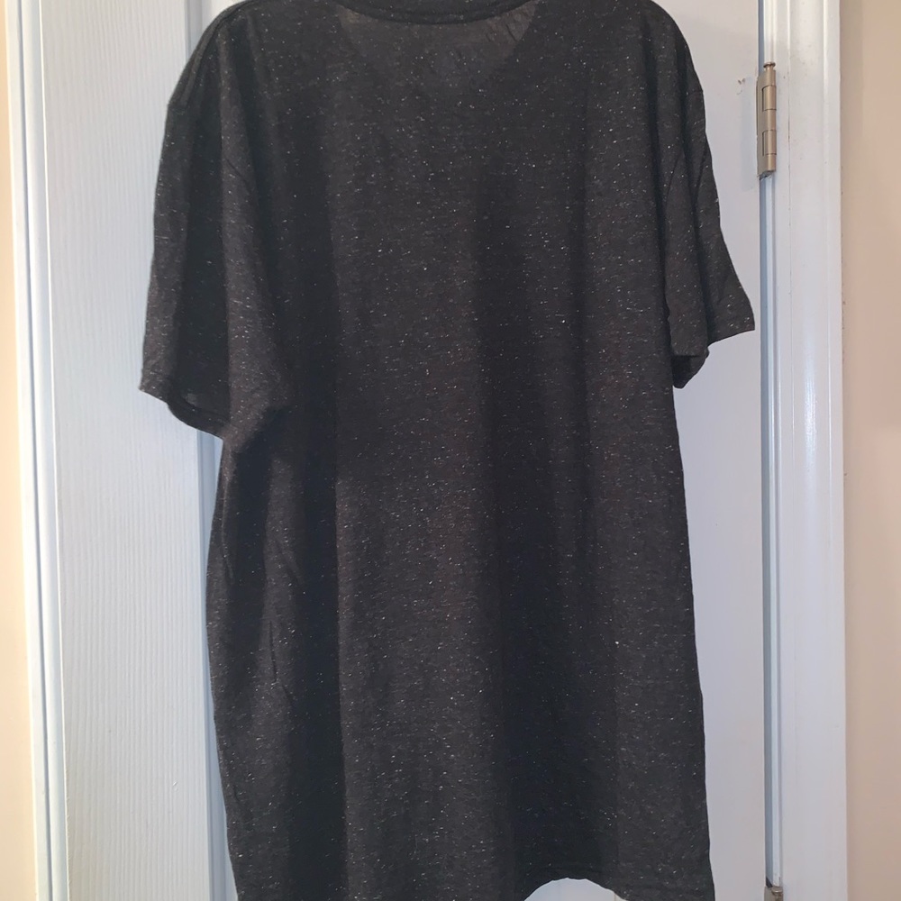 LIKE NEW Star Wars Graphic Short Sleeve Tee Large - Picture 10 of 13